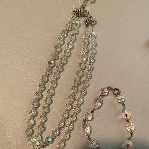 Aura Borealis vintage crystal necklace 11”